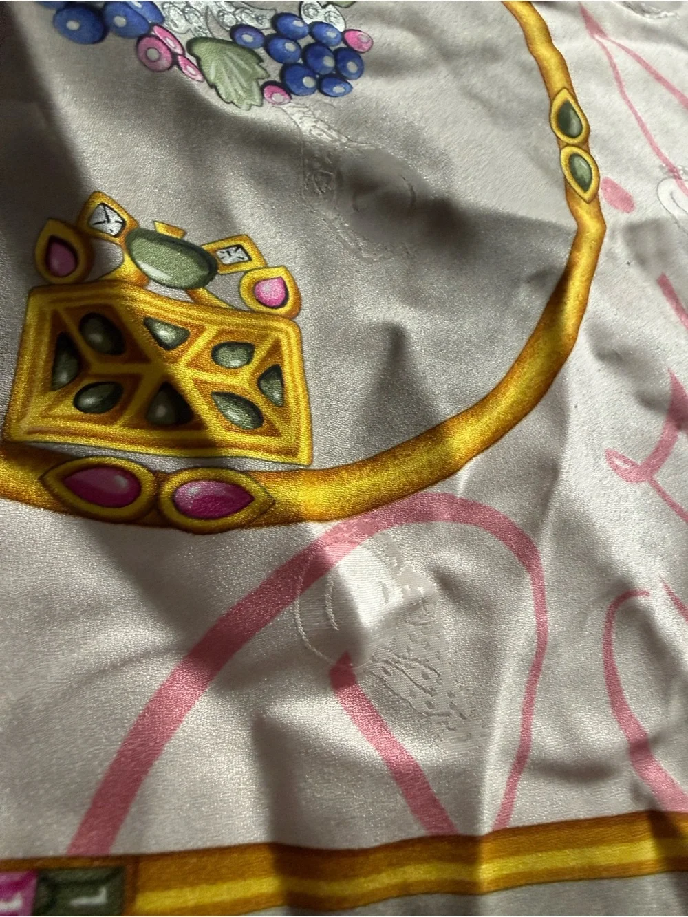 Vintage Must de Cartier Jewelry Animals Silk Scarf 34x34 pink